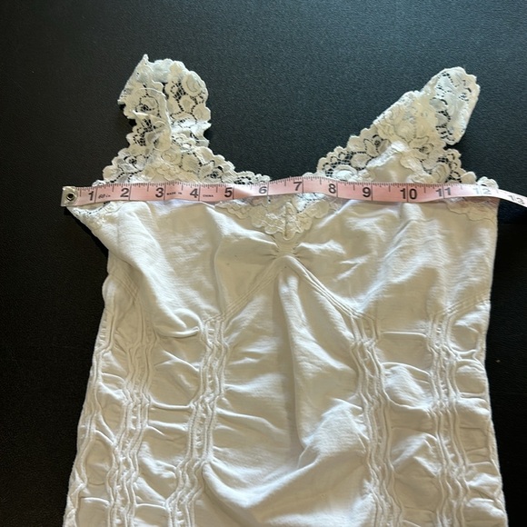 Women’s Stretch White Ribbed with Lace Trim M. Reyna Tee. Size‎ M (177) - Picture 9 of 10